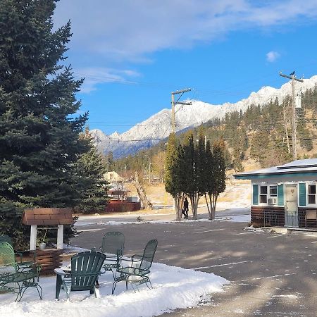 Lido Motel Radium Hot Springs Εξωτερικό φωτογραφία