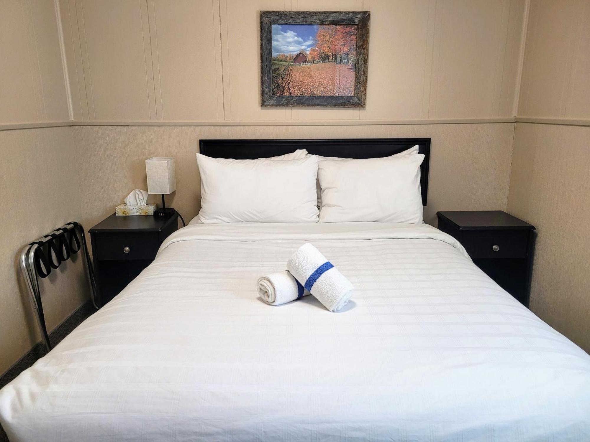 Lido Motel Radium Hot Springs Εξωτερικό φωτογραφία