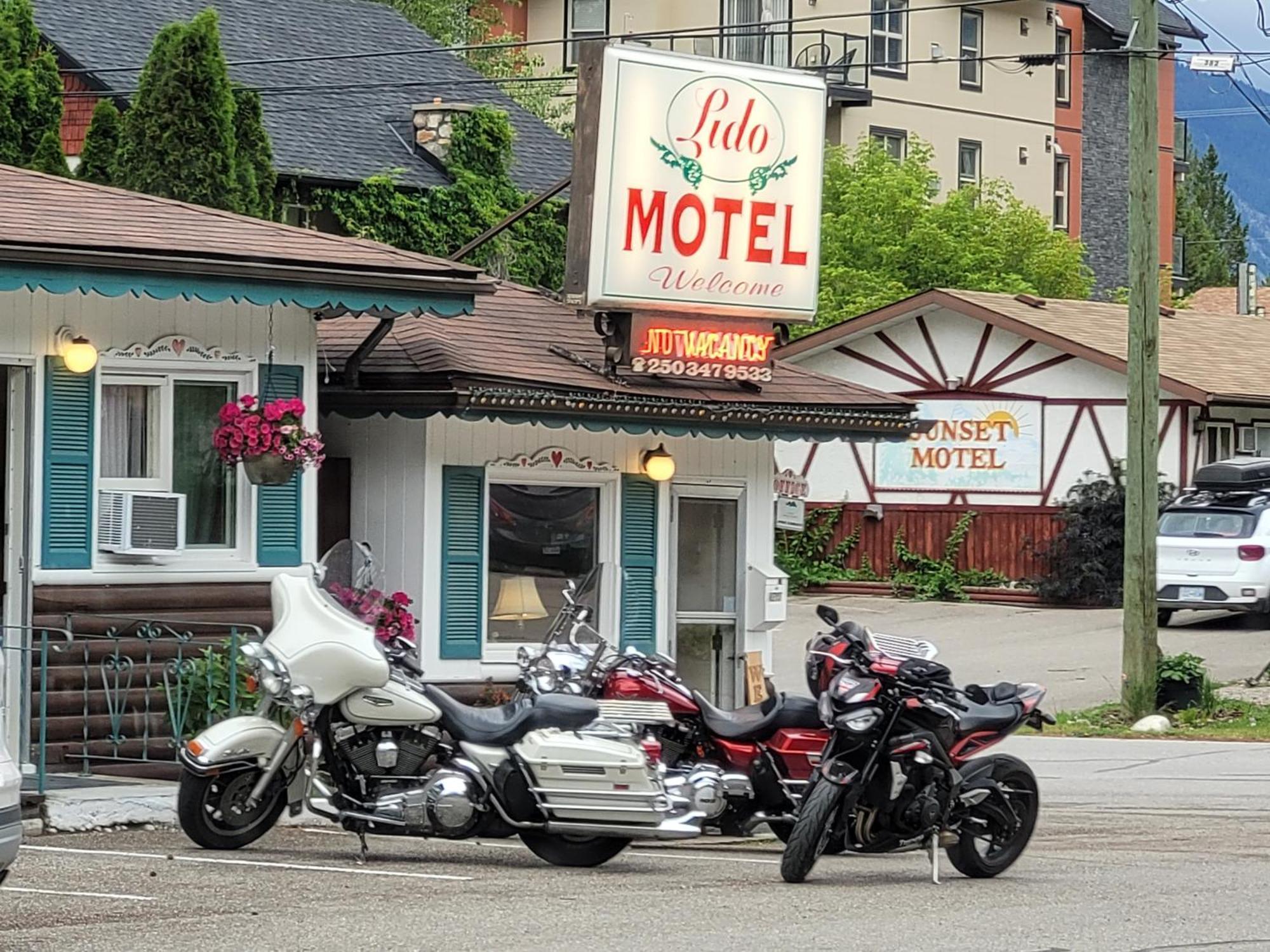 Lido Motel Radium Hot Springs Εξωτερικό φωτογραφία
